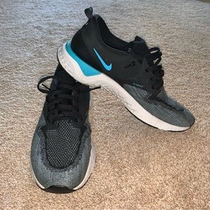 Nike Odyssey React 2 Flyknit Mens Size 10.5 Black Blue Running Shoes AH1015-002
